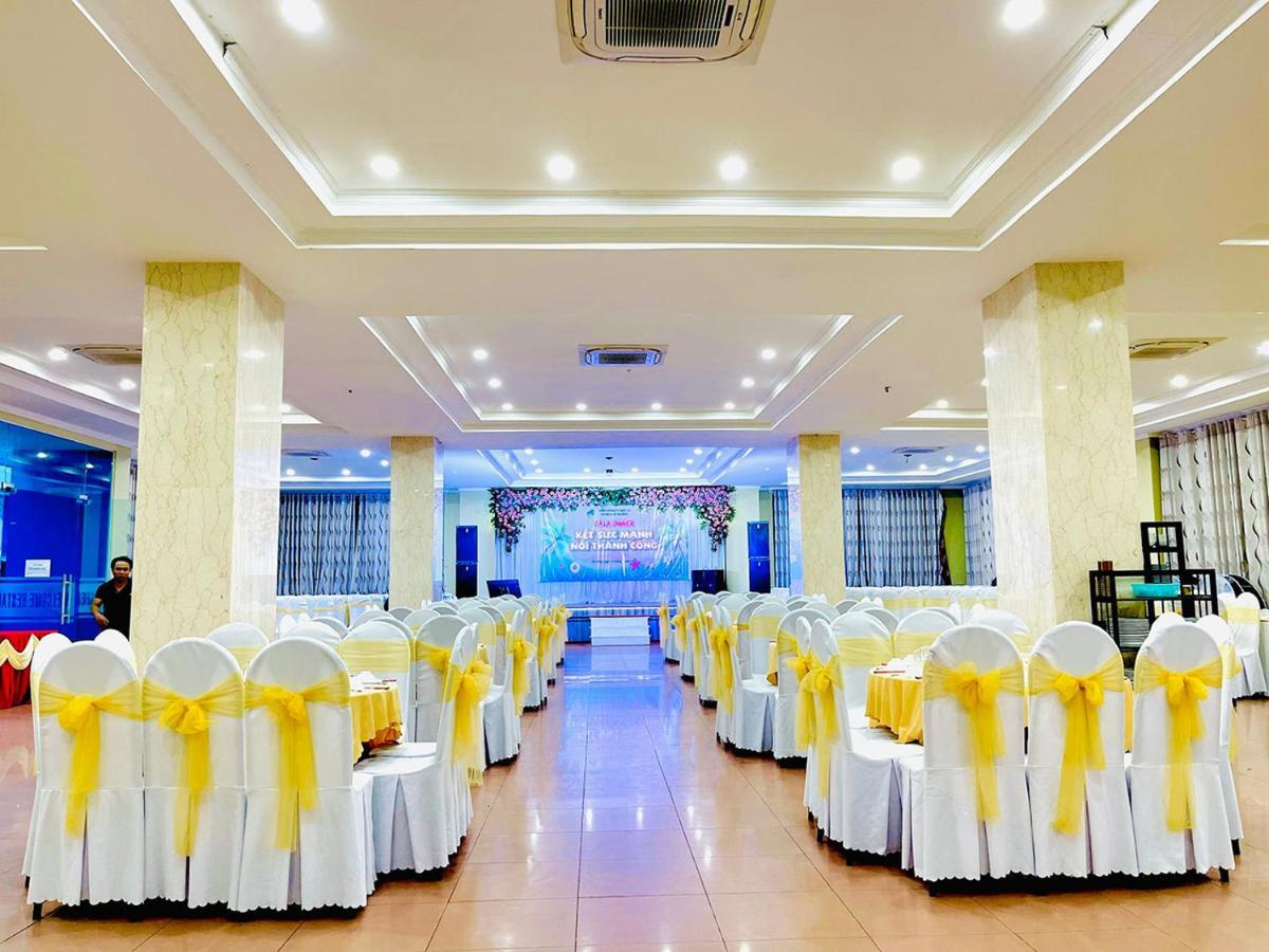 My Khe 2 Da Nang Seafront Hotel Bagian luar foto