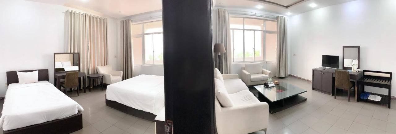 My Khe 2 Da Nang Seafront Hotel Bagian luar foto