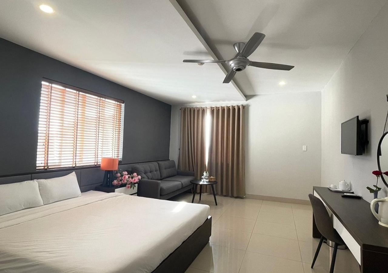 My Khe 2 Da Nang Seafront Hotel Bagian luar foto