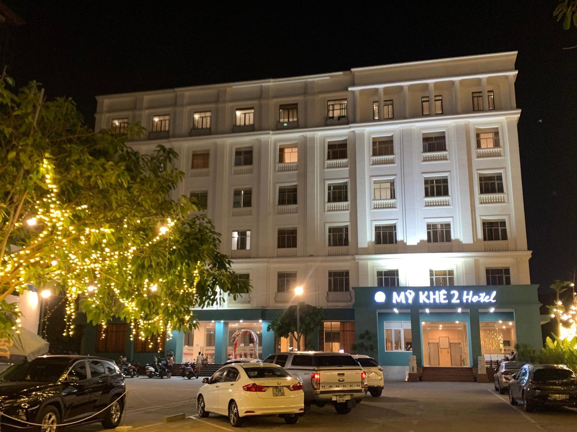 My Khe 2 Da Nang Seafront Hotel Bagian luar foto